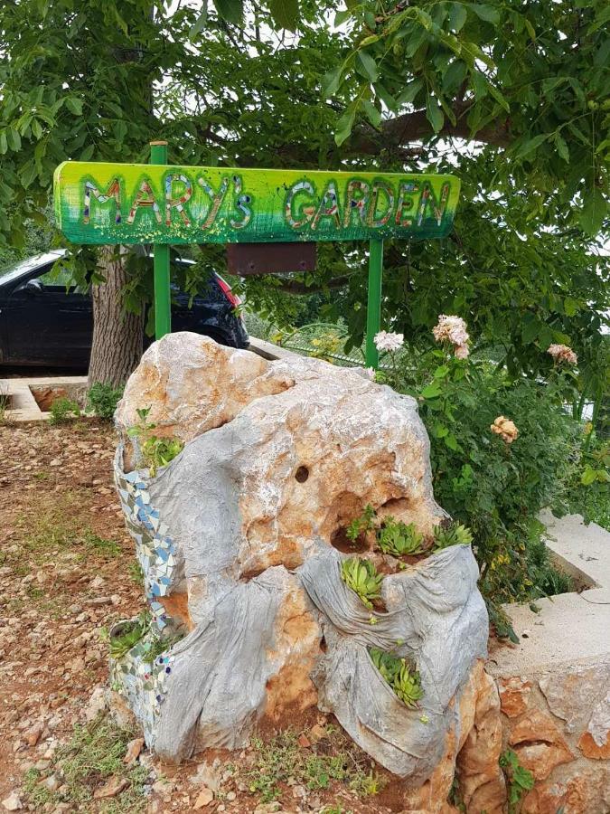 فيلا Mary'S Garden Tulisevica المظهر الخارجي الصورة